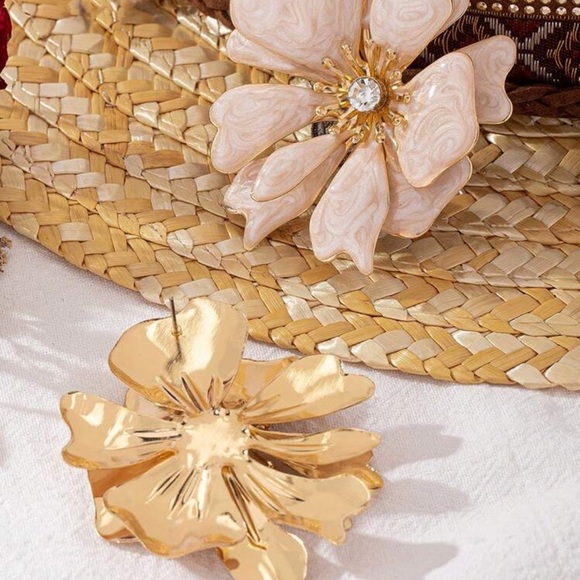 1 Pair Elegant & Versatile Enamel Crystal Flower Stud Earrings, Suitable - Picture 3 of 4